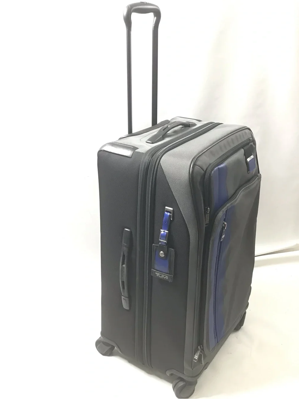 Tumi Merge 26